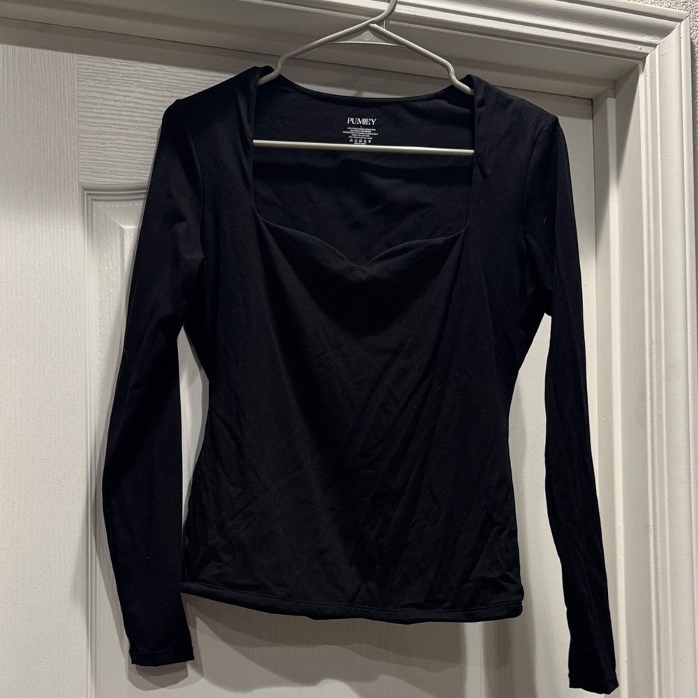 Chic Black Long Sleeve Top